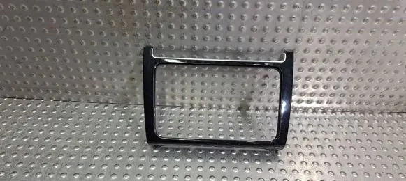 Volkswagen Polo V 6R Radio/GPS head unit trim 6R0858069