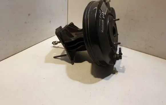 Peugeot 407 Brake booster 9657237180 03786234024