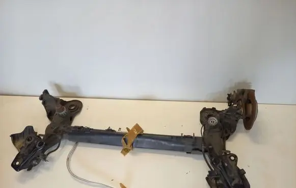 Peugeot 2008 I Rear axle beam 