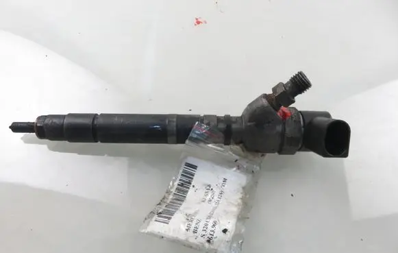 Mercedes-Benz S W220 Fuel injector 6130700687 0445110121
