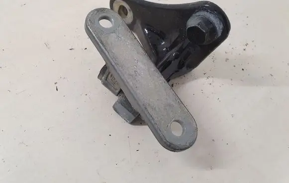 Mercedes-Benz S W221 Front door upper hinge