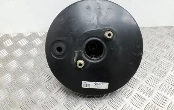Audi A4 S4 B5 8D Brake booster 8D0612105F