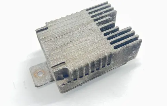 Coolant fan relay