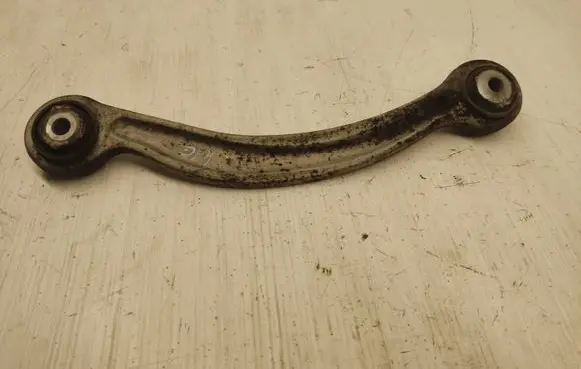 Mercedes-Benz C W204 Rear control arm A20409