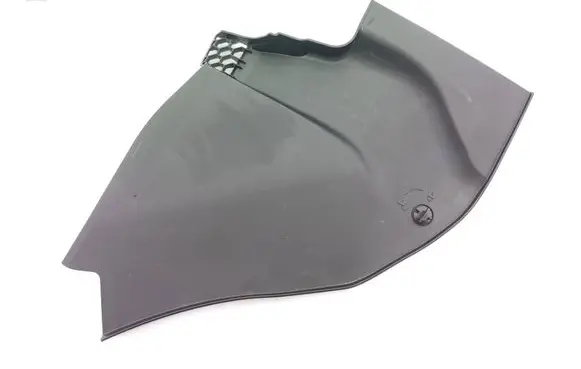 BMW 5 G30 G31 G38 Wiper trim 7388715 11252010