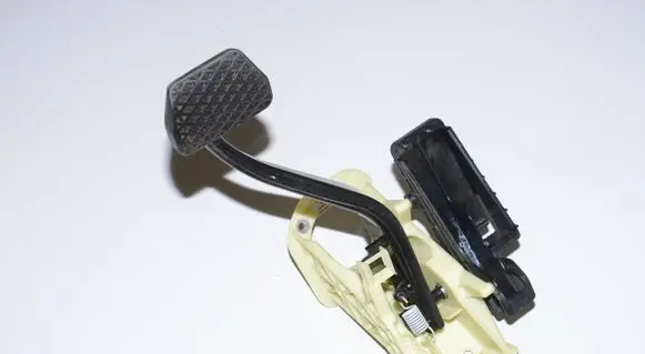 BMW 5 GT F07 Brake pedal 6775368 35006775368