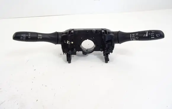 Nissan Juke II F16 Headlight wiper switch 