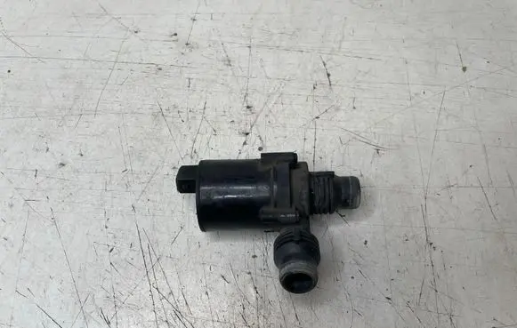 BMW X5 E53 Electric auxiliary coolant/water pump 6913489