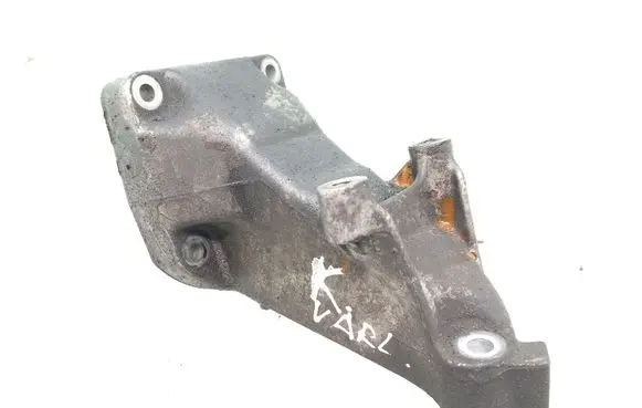 Mercedes-Benz E W211 Engine mounting bracket A6112230704