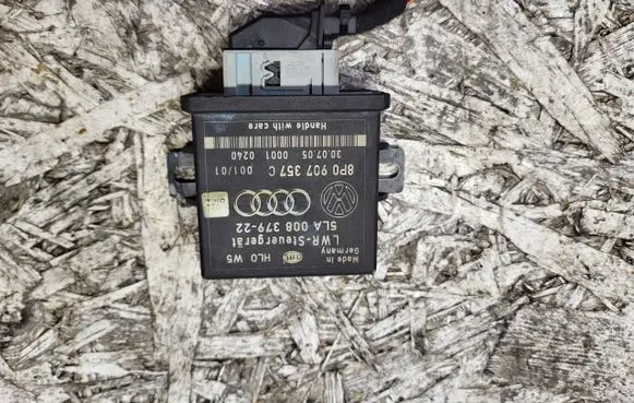Audi A6 S6 C6 4F Light module LCM 8P0907357C
