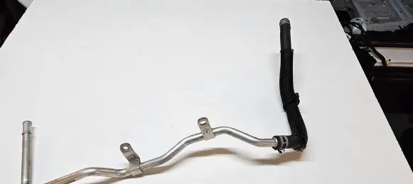 Dodge Durango Engine coolant pipe/hose