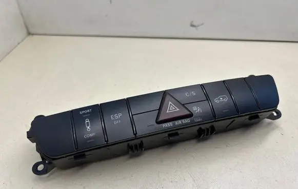 Mercedes-Benz R W251 Hazard light switch A2518702710 03754761