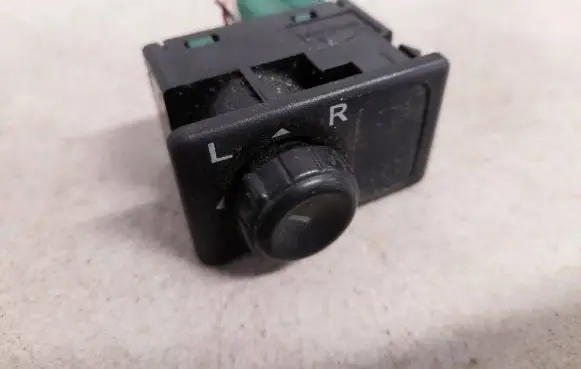 Nissan Primera Other switches/knobs/shifts