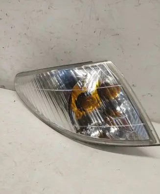 Mazda Premacy Front indicator light