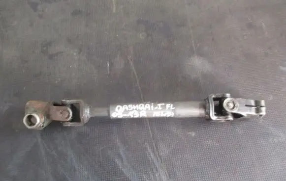 Nissan Qashqai Steering column universal joint 