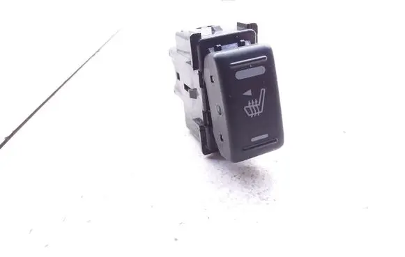 Nissan X-Trail T30 Seat heating switch