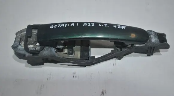 Skoda Octavia Mk1 (1U) Loading door exterior handle/bracket 