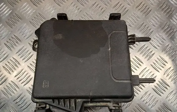 Renault Megane III Fuse box set 284B10002R 284C40002R