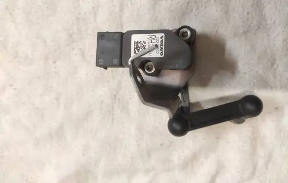 Volvo S60 Headlight/headlamp level sensor 32246992 A426S