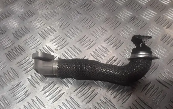 Peugeot 308 EGR valve line/pipe/hose 9684365680