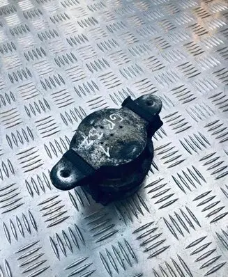 Audi A1 Gearbox mount