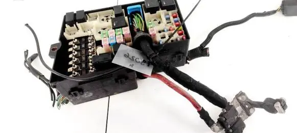 Volvo V50 Fuse box set 30737467 3M5T14A142AB