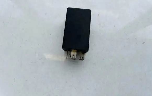 Audi A6 S6 C5 4B Other relay 443963281