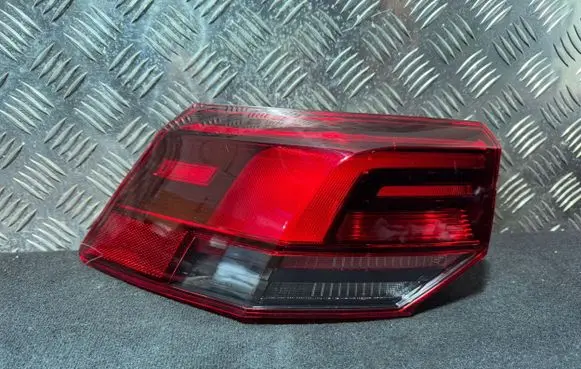Volkswagen Golf VIII Rear/tail lights