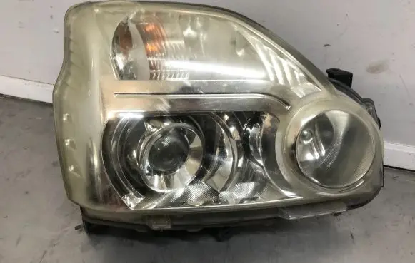 Nissan X-Trail T31 Headlight/headlamp 00L939A0447