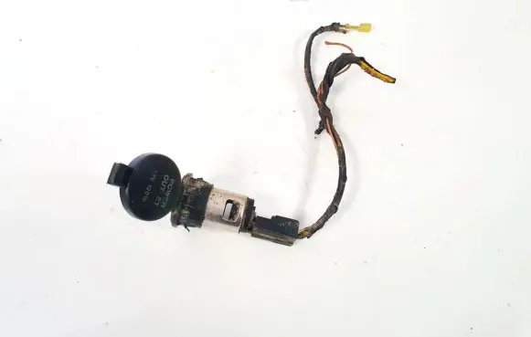 Hyundai Trajet Cigarette lighter 