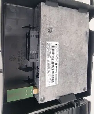 Audi A4 S4 B8 8K Bluetooth control unit module 0988083398 8T0862335E
