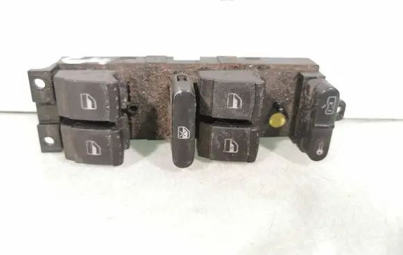 Volkswagen Golf IV Electric window control switch 1J4959857D 03755031