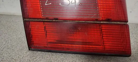 BMW 5 E34 Tailgate rear/tail lights 1384011