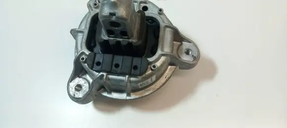 BMW 5 F10 F11 Engine mount bracket 7935149