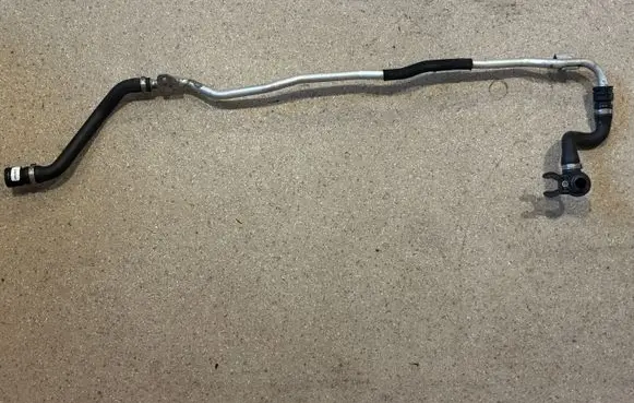BMW X5 G05 Engine coolant pipe/hose 8598362