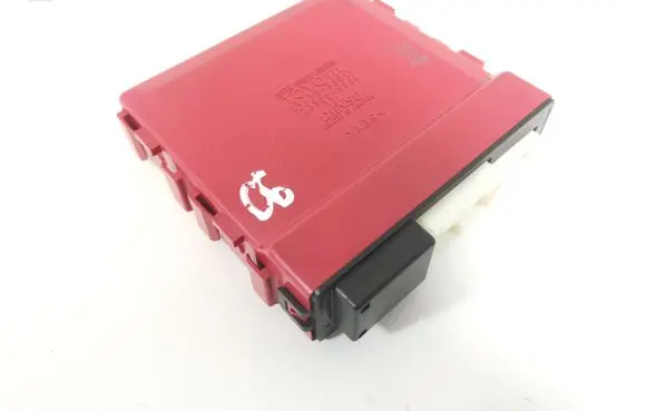 Lexus IS 220D-250-350 Wing mirror control module 89430-53011