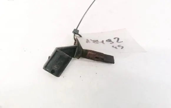 Volkswagen Phaeton ABS brake wheel speed sensor 0265007405 4E0927804