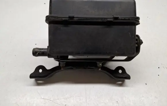 Citroen Berlingo Power steering fluid tank/reservoir