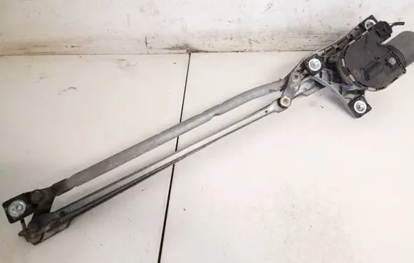 Front wiper linkage and motor