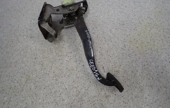 KIA Ceed Pedal assembly 