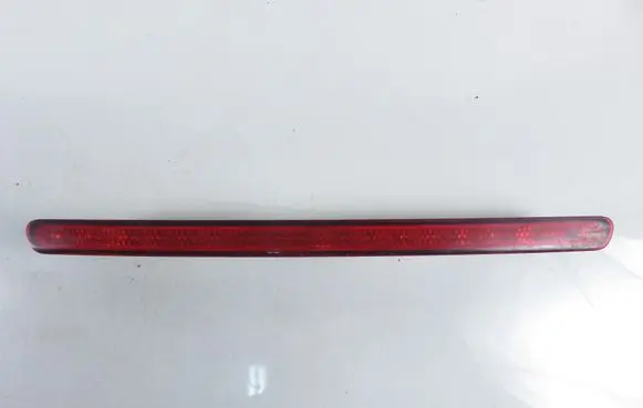 Audi A3 S3 8P Third/center stoplight 8P0945097