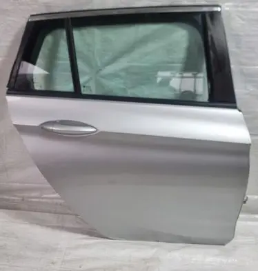 Rear door