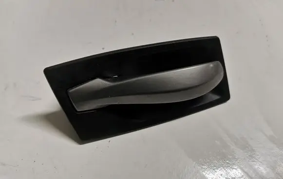 BMW 5 E60 E61 Front door interior handle 7034288