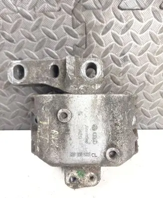 Audi TT Mk1 Engine mount bracket 1J0199262CL