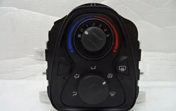 Toyota Aygo AB40 Climate control unit 55900YV020