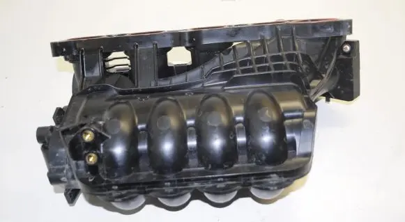 Honda Civic IX Intake manifold