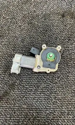 BMW 5 E60 E61 Front door electric window regulator 6922267