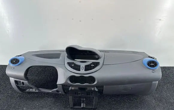 Renault Twingo II Dashboard 