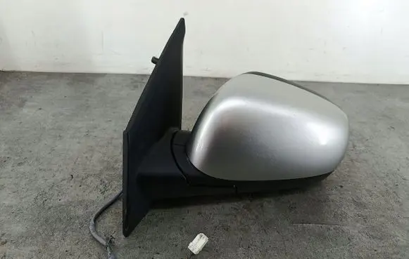 Nissan Note (E11) Front door electric wing mirror 