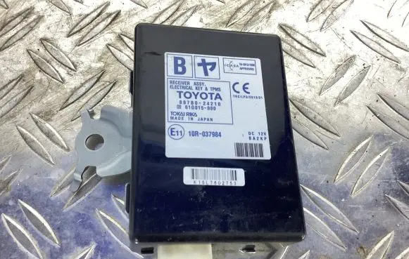 Lexus RC Other devices 897B024210 61G015000